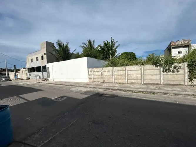 Imóvel para venda tem 300 metros quadrados em São Conrado - Vila Velha - ES