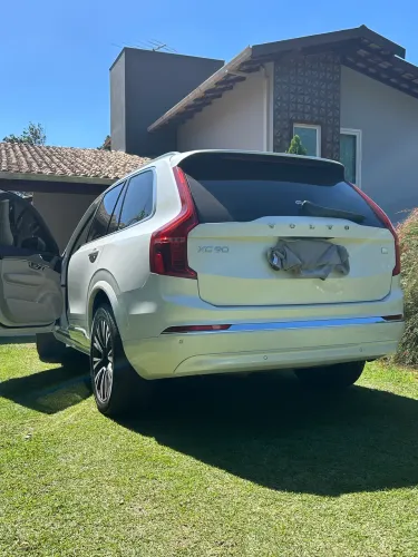 Volvo XC-90 T-8 Plus 2.0 AWD (híbrido) 2023