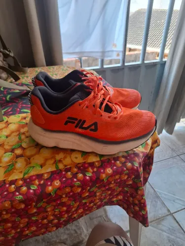 Tênis fila