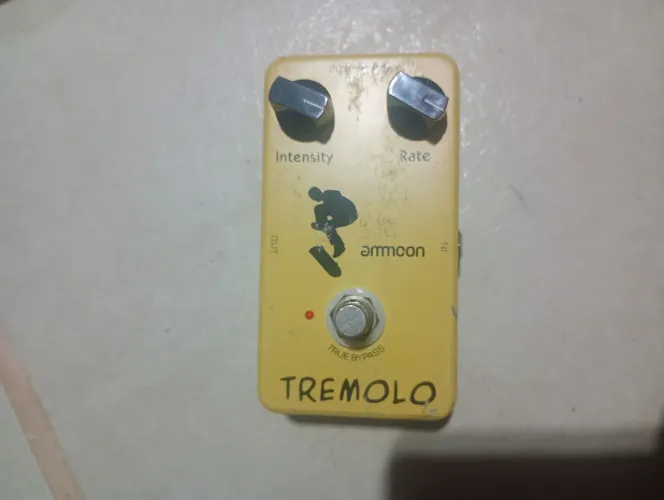Pedal ammoon tremolo para guitarra violão