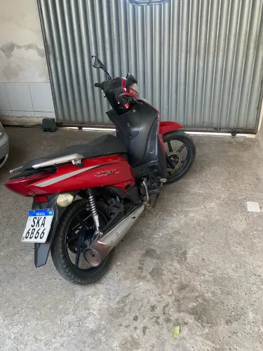 Jet 125 emplacada