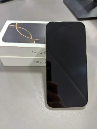 Vendo Iphone 16 Pro Prata de 128GB 