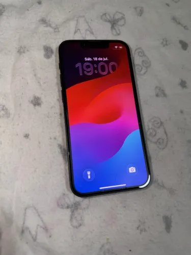 iPhone 13 mini exclusivo