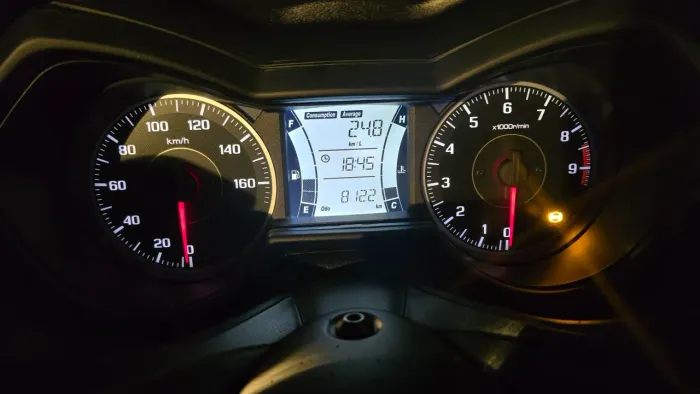 VENDO X-MAX 2024/2024 ÚNICO DONO BAIXA KM