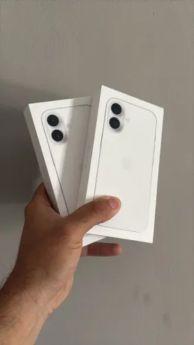 iPhone 17 256gb LACRADO | branco | C/1 ano de garantia Apple