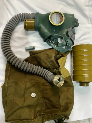 Máscara de gás GP-7