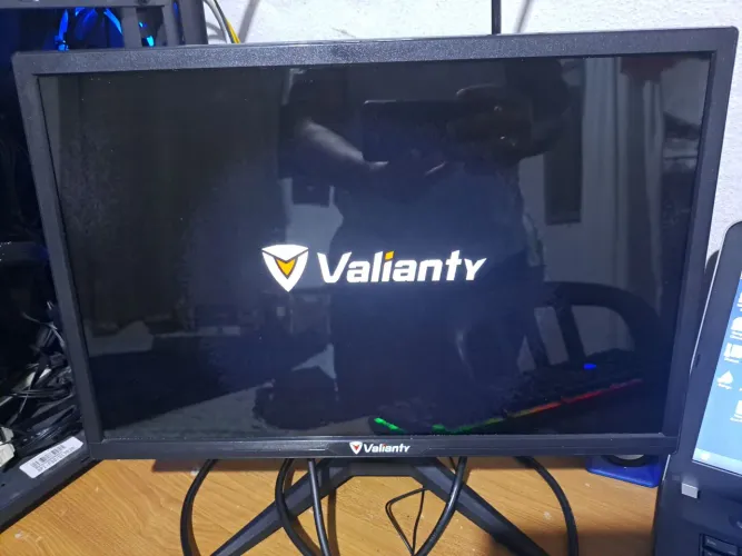 Monitor Valianty 19 75hz 