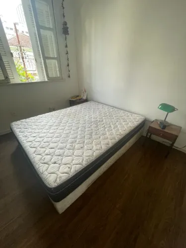 Cama Box Queen Ortobom + Colchão Pró Saúde Extra Firme