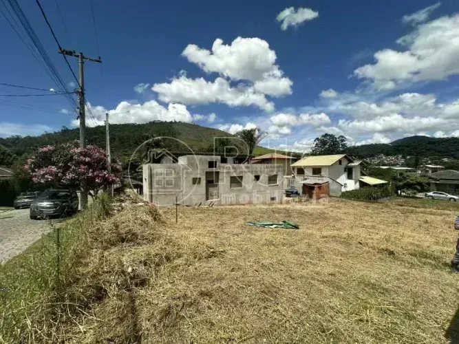 Imóvel para venda com 350 metros quadrados em Vargem Grande - Teresópolis - RJ