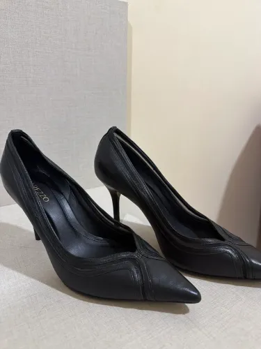 Vende-se Sapato Arezzo Preto