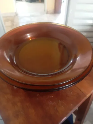 Pratos antigos duralex