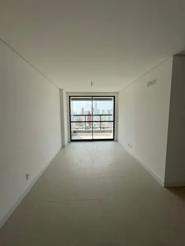 Apartamento para aluguel, novo, 03 quartos, varanda, lazer em Tambauzinho