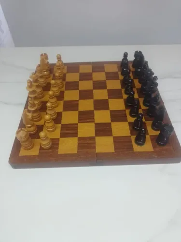 JOGO DE XADREZ CAIXA DE MADEIRA