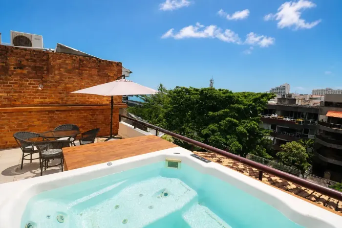 JARDIM OCEÂNICO possui 282 metros quadrados com 4 quartos em Barra da Tijuca - Rio de Jane