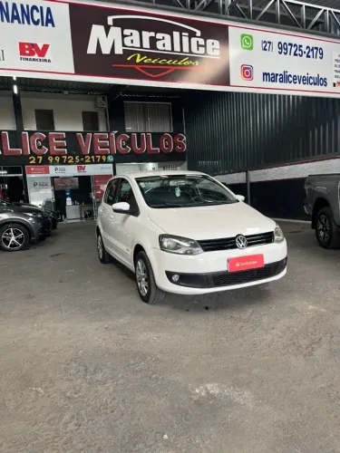 Volkswagen Fox 1.0 MI Total Flex 8V 5P 2014