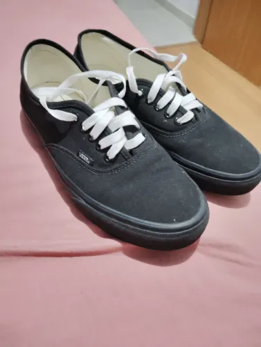 Tênis Vans Authentic Black