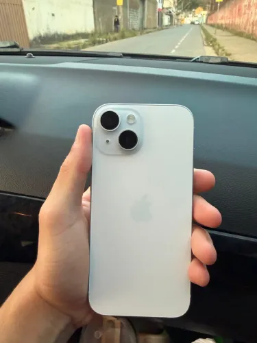 iPhone 15 128 GB