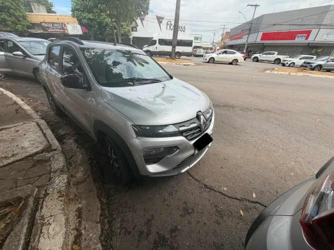 Renault Kwid Outsider 1.0 Flex 12V 5P Mec. 2025