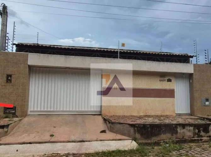 Casa com 3 dormitórios à venda por R$ 300.000,00 - Parque Sul - Teresina/PI