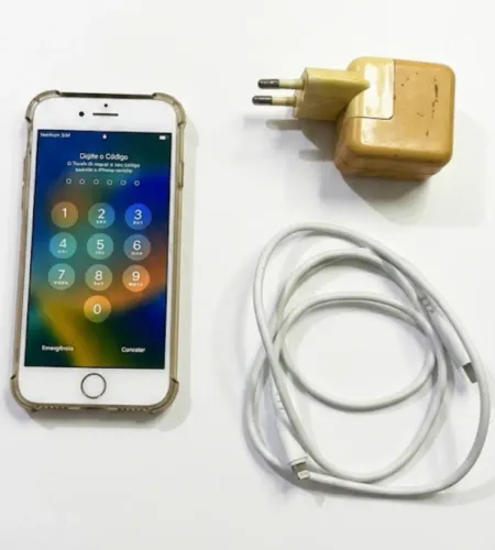 iPhone 8 256g unida dona rose novíssimo sem marcas de uso