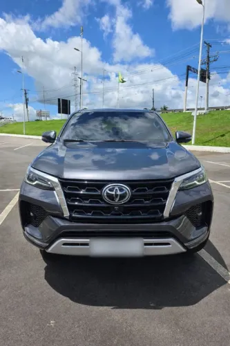 Toyota Hilux SW4 SRX 4X4 2.8 TDI 16V Dies. Aut. 2024