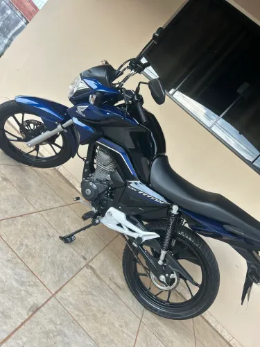 Moto CG Titan 160 azul 