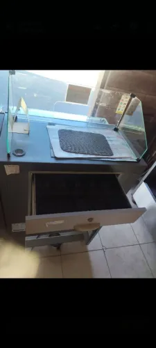 Venda de casa e freezer