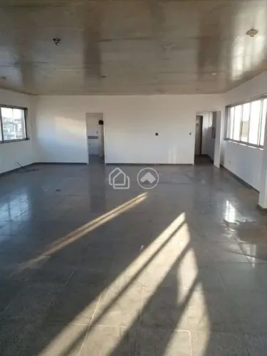 Sala para alugar em excelente localização do Bairro Carlos Prates