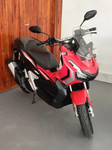 Honda ADV 150