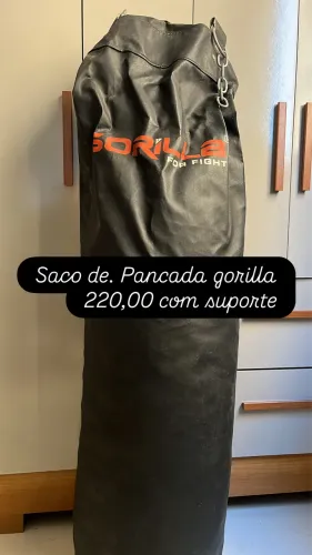 Saco de pancada com suporte 