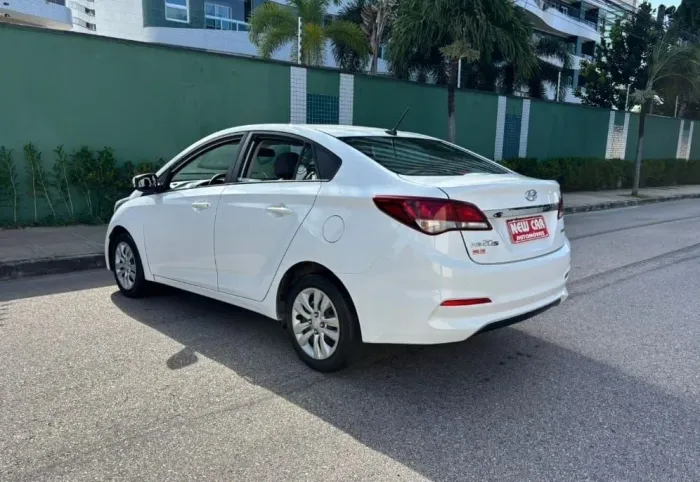 Hyundai HB20S C.style/c.plus1.6 Flex 16V Aut. 4P 2019