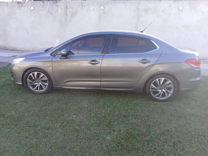 Citroen C4 Lounge Tendance 1.6 Turbo Flex Aut. 2015