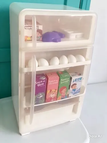 Geladeirinha de Brinquedo Antiga ? 16 Anos / ~2008