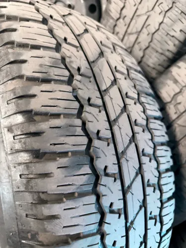 Pneu Bridgestone 265/65/17