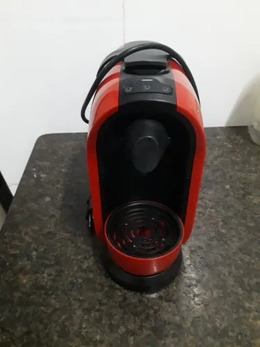 Cafeteira 3 três corações nova