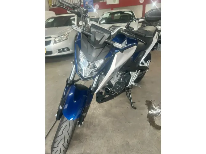 Honda Cb 300f twister abs 2026