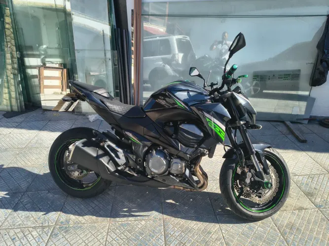 Vendo Z 800 ano 2016