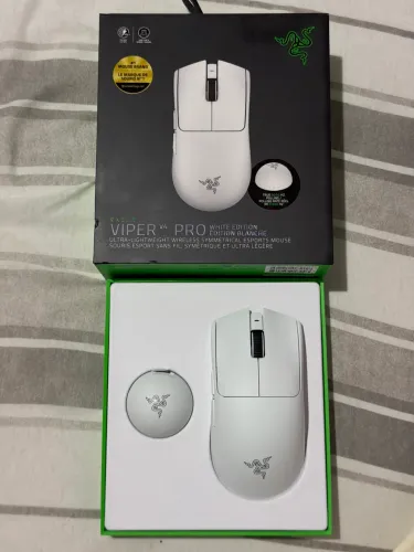 Mouse Razer Viper V4 Pro - Dongle 8K