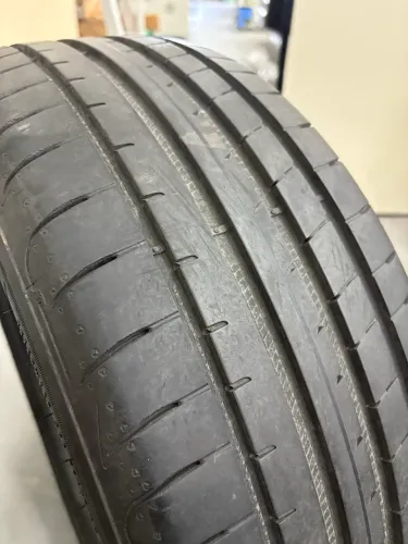Pneu Goodyear Aro 18 Eagle F1 Asymmetric 6 215/45R18