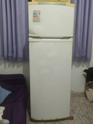 Geladeira Consul
