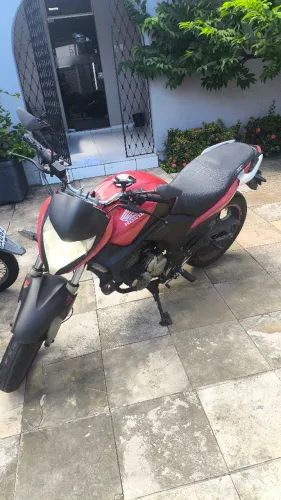 VENDO CB 300 R 2011 - PREÇO DE DESAPEGO