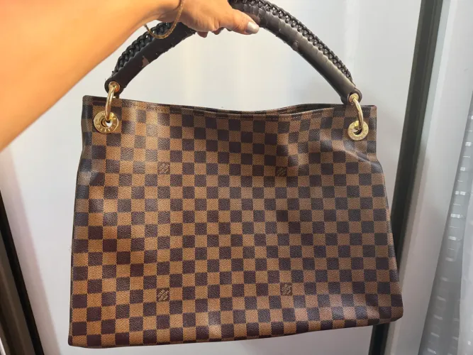 Bolsa LV casual