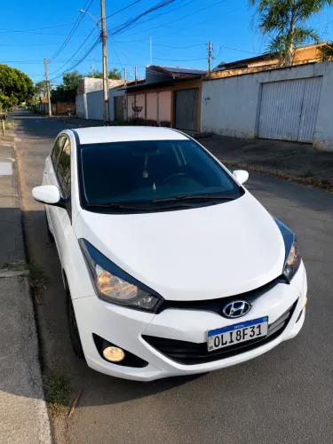 Hyundai HB20 Comf./c.plus/c.style 1.0 Flex 12V 2013