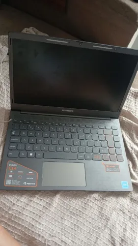 Vendo um notebook