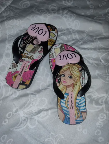 Chinelo NOVO tamanho 23/24