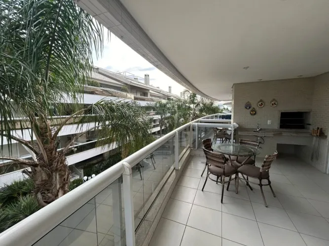 Lindo apartamento com pé areia em Cachoeira do Bom Jesus