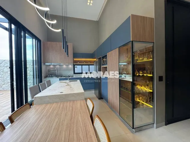 Casa em Condomínio Fechado com 3 suítes, 2 vagas, à venda, a/c 180 m² por R$ 1.380.000 - R
