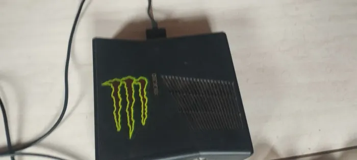 Xbox 360 com 16 jogos