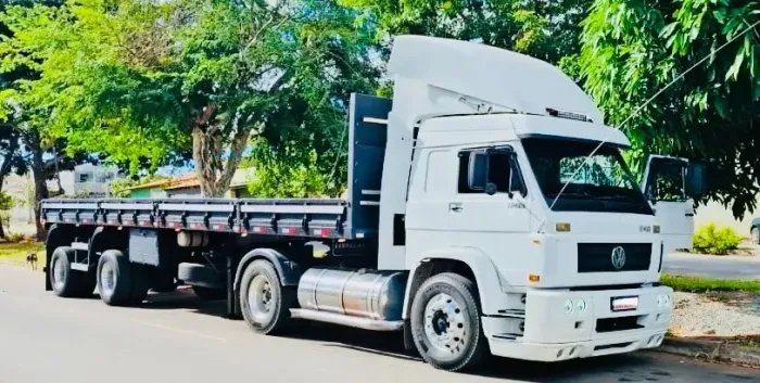 Vendo Troco Caminhão Volks 18-310 2004, Muito Conservado, Oportunidade