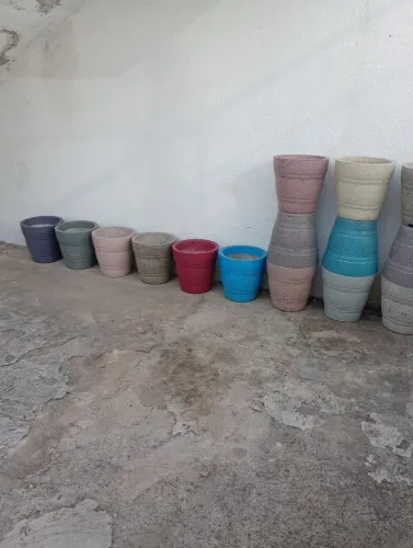 Fabricamos Vasos artesanais de cimento 36x36cm